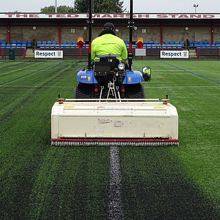 SIS Pitches 3g pitch maintenance Gloucestershire FA