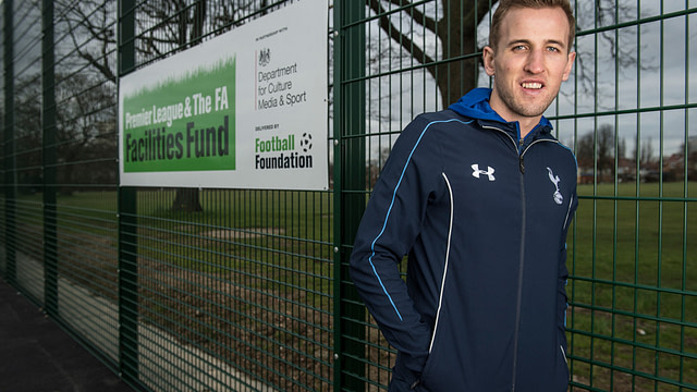 Spurs hotshot, SIS Pitches, synthetic turf, artificial pitch,Harry Kane